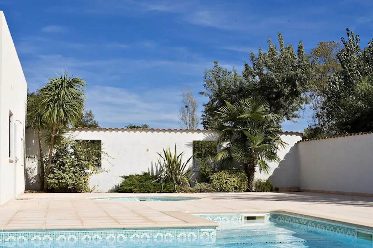 Vacanceole - Residence Carre Marine Mandelieu-la-Napoule