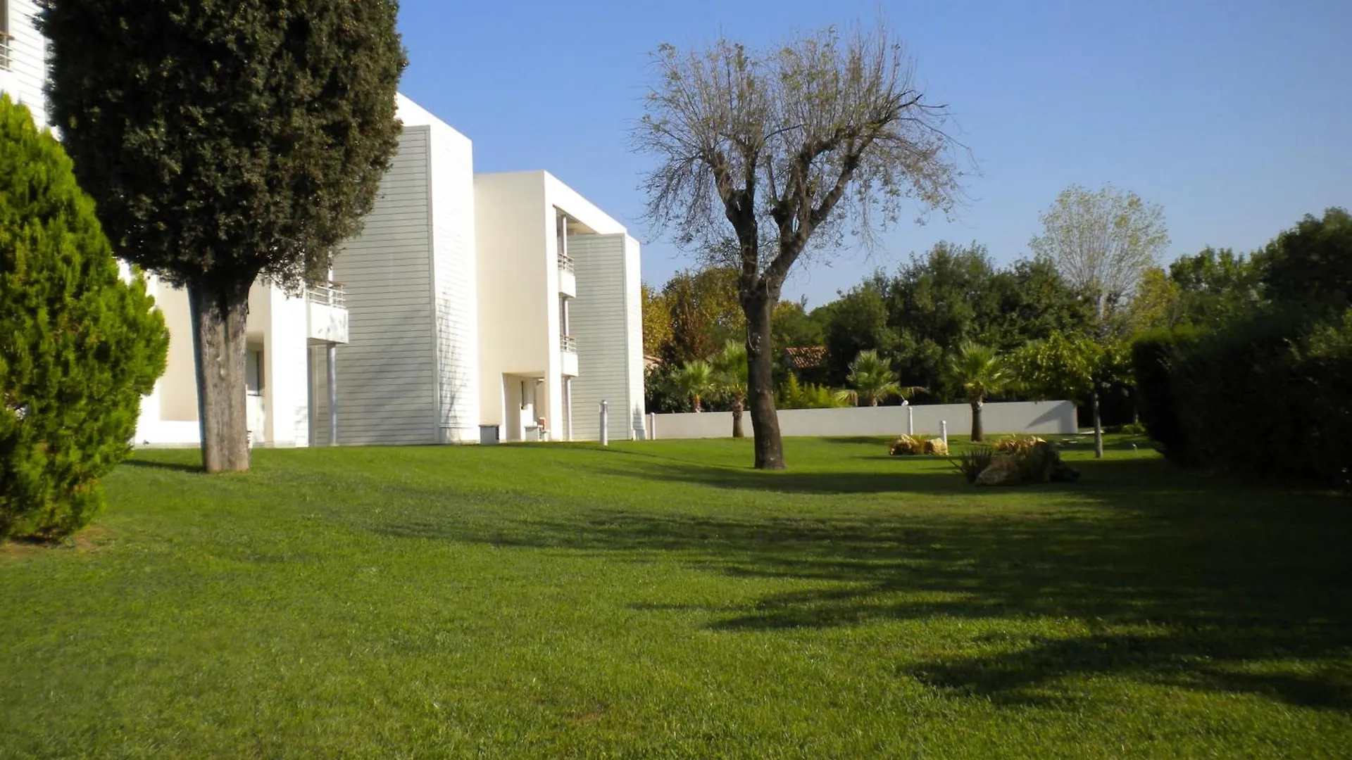 *** Aparthotel Vacanceole - Residence Carre Marine Mandelieu-la-Napoule France