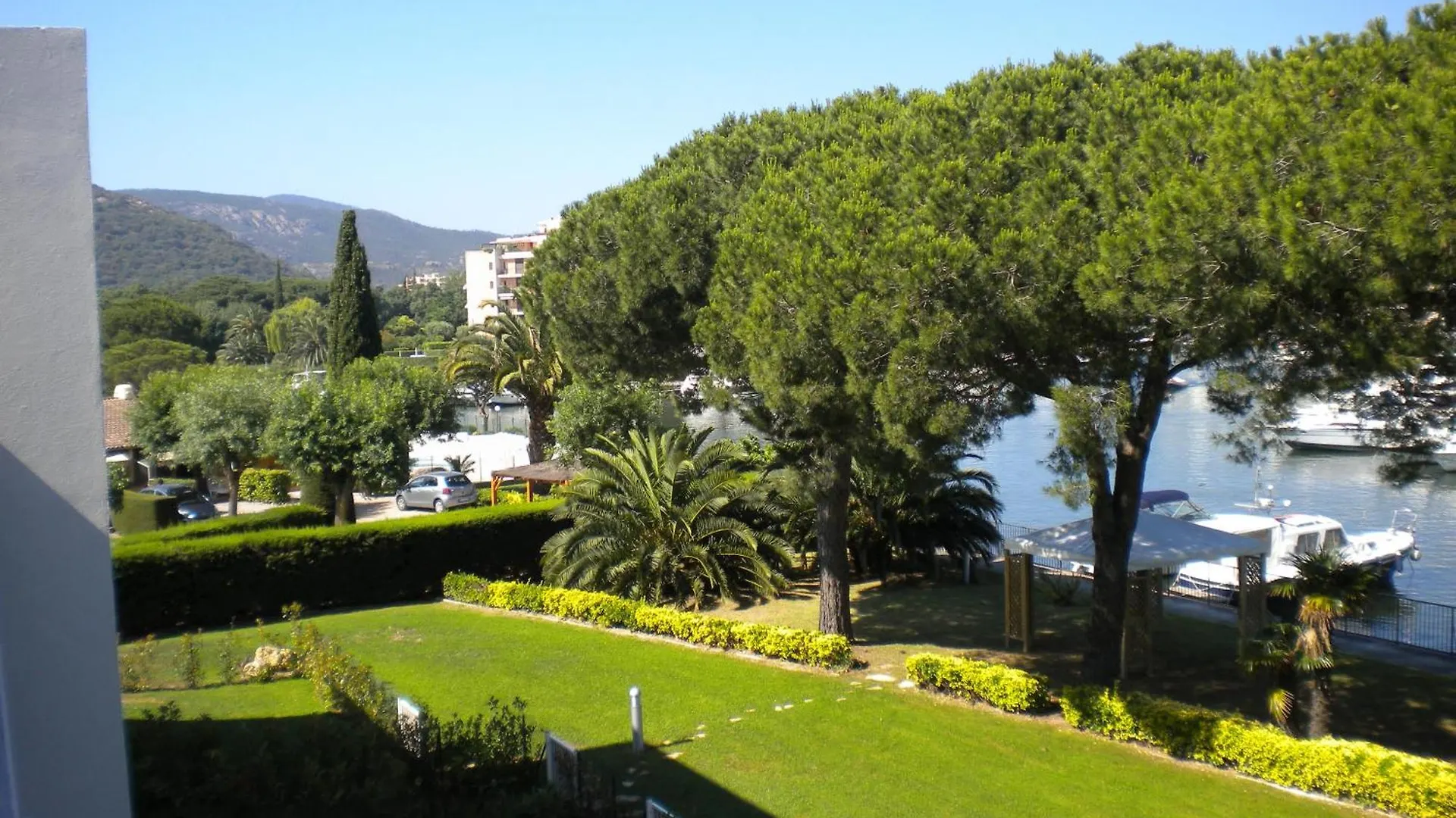 Vacanceole - Residence Carre Marine Mandelieu-la-Napoule Aparthotel