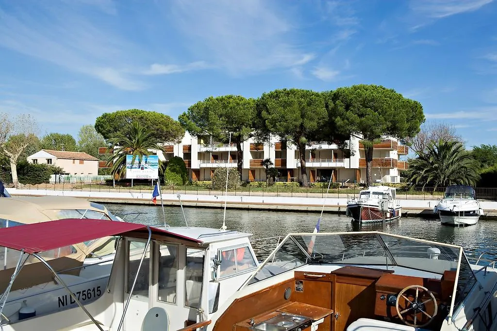 Vacanceole - Residence Carre Marine Mandelieu-la-Napoule