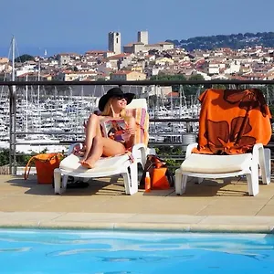 Hotel apartamentowy Resideal